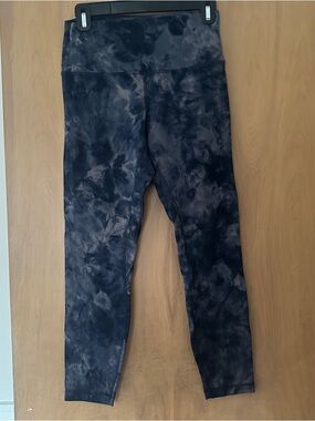 Align Tie-Dye Leggings – Black/Charcoal